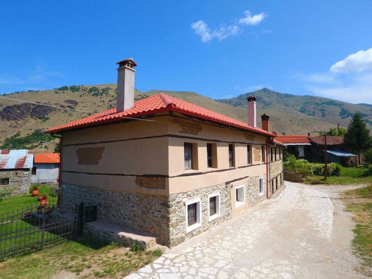Dora'S House At Agios Germanos Prespes Pensionat Eksteriør billede